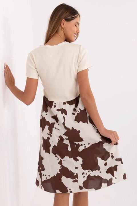 Sukienka Model DHJ-SK-253701.80 Light Beige - Italy Moda